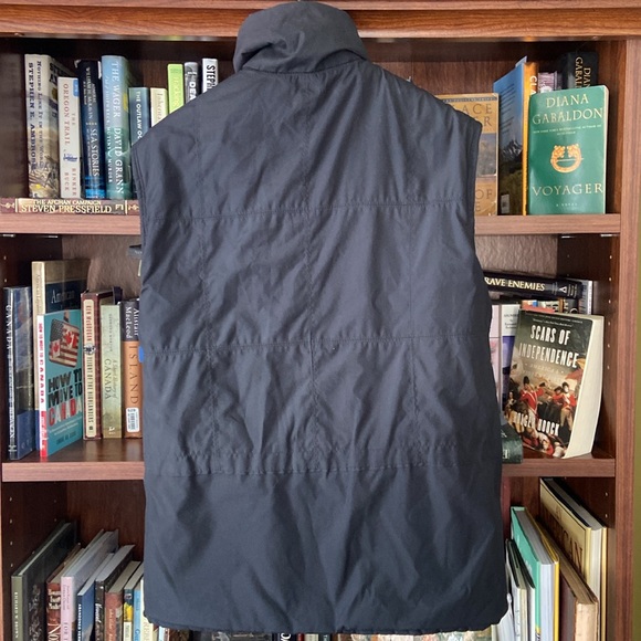 Obermeyer Mont Blanc Reversible Puffer Vest in Purple & Black Women's Size 12 - Picture 9 of 9